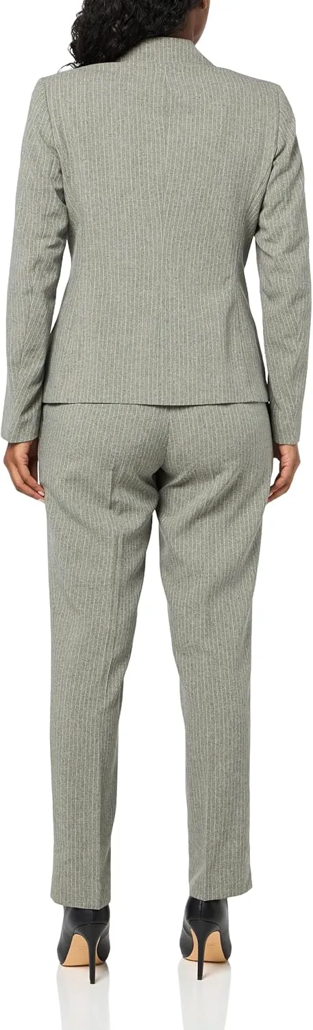 Women's Jacket/Pant Suit